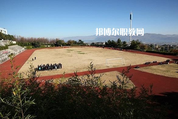 大理州財(cái)貿(mào)學(xué)校2021年報(bào)名條件、招生要求、招生對(duì)象