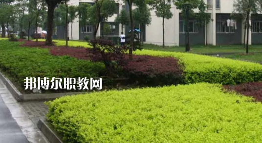 安徽工商行政管理學(xué)校2021年學(xué)費(fèi)、收費(fèi)多少