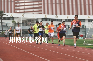 貴州體育運動學校網(wǎng)站網(wǎng)址
