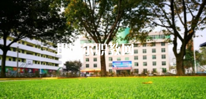 德陽應用技術職業(yè)學校2022年報名條件、招生要求、招生對象