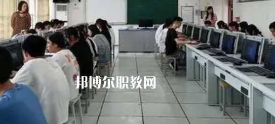 蒲江職業(yè)中專學(xué)校2022年報(bào)名條件、招生要求、招生對象