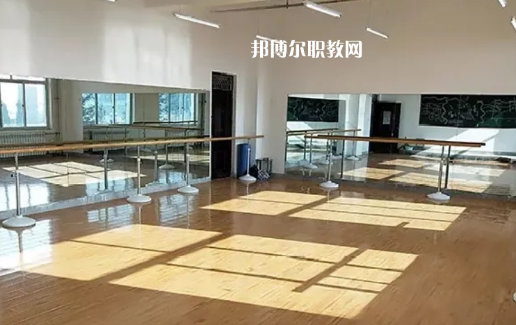 甘肅東方航空高鐵學(xué)校2022年報(bào)名條件、招生要求、招生對(duì)象 