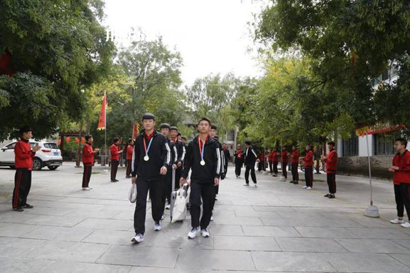 平?jīng)鲠轻嘉奈鋵W校2022年報名條件、招生要求、招生對象