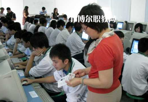 汕頭澄海職業(yè)技術(shù)學(xué)校2022年報(bào)名條件、招生要求、招生對(duì)象