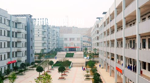 遵義南方白酒中等專業(yè)學(xué)校2022年報(bào)名條件、招生要求、招生對(duì)象