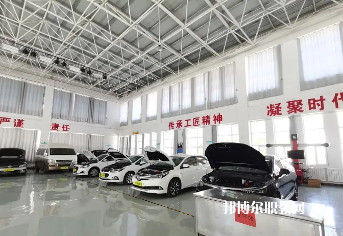 武威信息工程學(xué)校2022年報名條件、招生要求、招生對象
