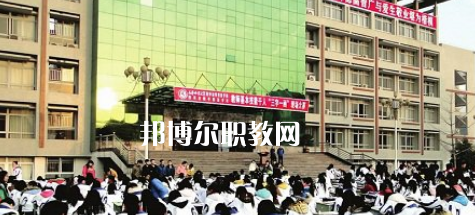 閬中師范學校2022年報名條件、招生要求、招生對象