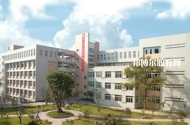 德陽中德工業(yè)技術(shù)學(xué)校2022年報名條件、招生要求、招生對象