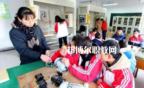 咸陽渭城區(qū)高級職業(yè)中學2022年報名條件、招生要求、招生對象