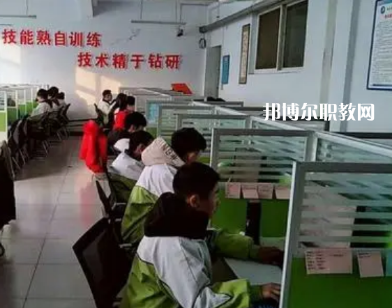 衡水兆華科技中等專(zhuān)業(yè)學(xué)校2022年報(bào)名條件、招生要求、招生對(duì)象