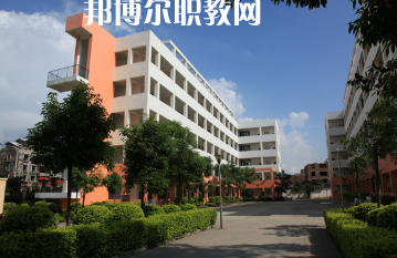 四川省德昌縣職業(yè)高級中學(xué)2022年報名條件、招生要求、招生對象
