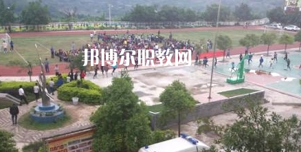 冊(cè)亨中等職業(yè)學(xué)校2022年學(xué)費(fèi)、收費(fèi)多少