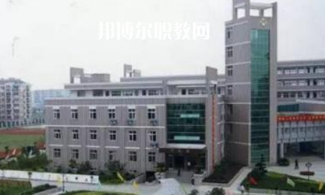 樂至縣回瀾職業(yè)中學2022年報名條件、招生要求、招生對象
