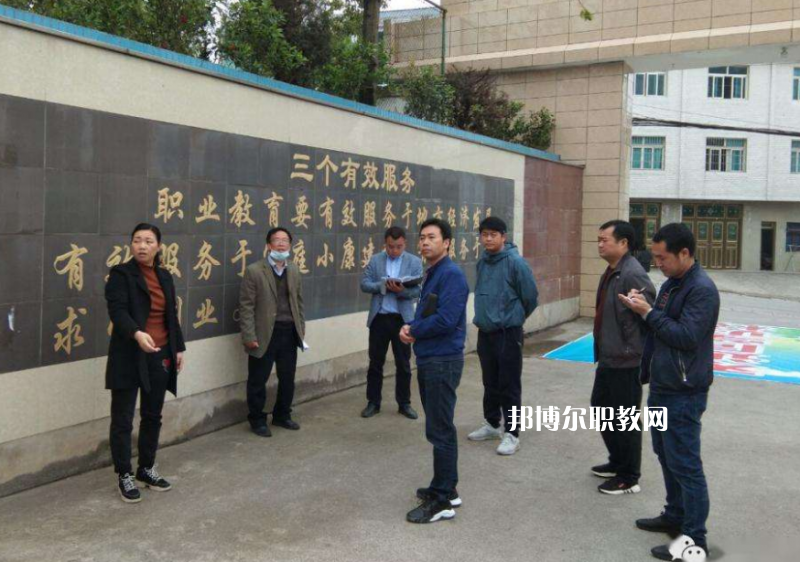 三穗縣中等職業(yè)學(xué)校2022年報(bào)名條件、招生要求、招生對(duì)象