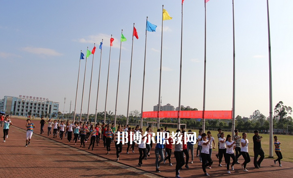 生學(xué)校2022年報(bào)名條件、招生要求、招生對象