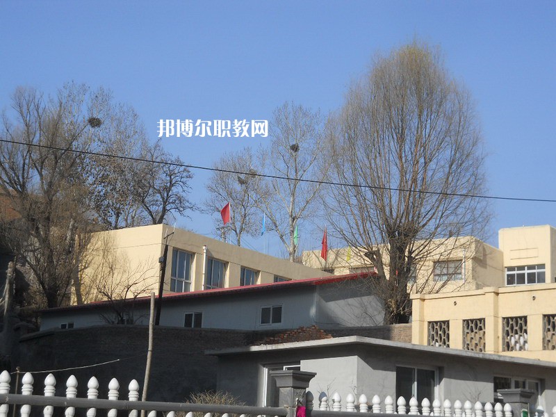 承德通達(dá)中等專業(yè)學(xué)校2022年報(bào)名條件、招生要求、招生對(duì)象