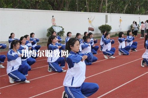 江蘇灌云中等專業(yè)學校2022年報名條件、招生要求、招生對象