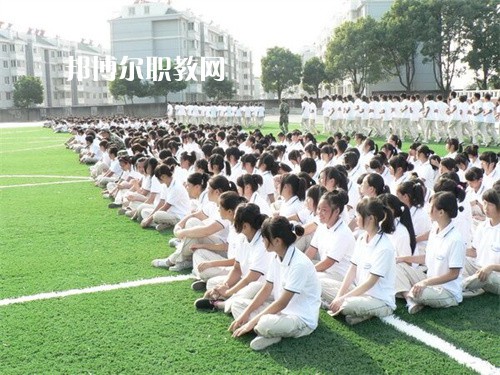 安慶工業(yè)學(xué)校2022年報(bào)名條件、招生要求、招生對(duì)象