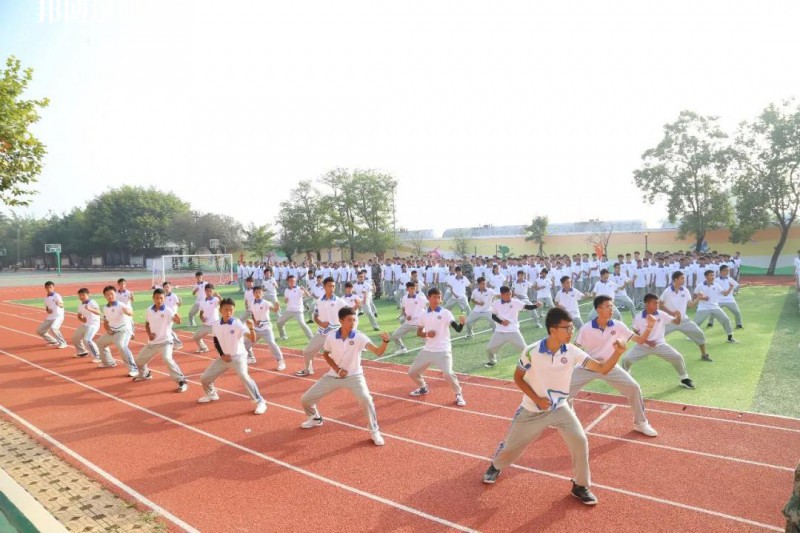 楚雄州體育運(yùn)動(dòng)學(xué)校2022年報(bào)名條件、招生要求、招生對(duì)象