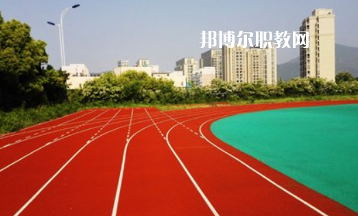 楚雄民中族等專(zhuān)業(yè)學(xué)校2022年學(xué)費(fèi)、收費(fèi)多少