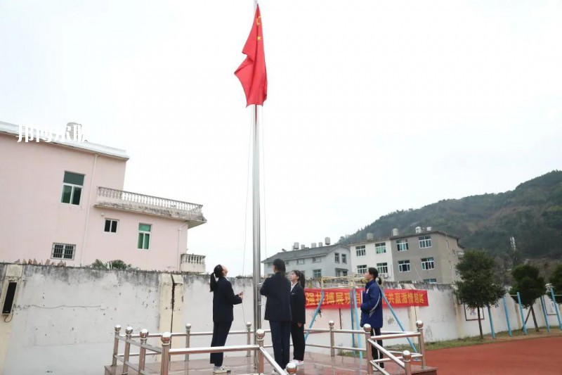 玉環(huán)中等職業(yè)技術學校2022年學費、收費多少