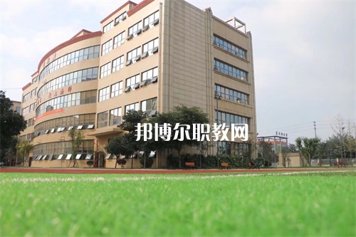 湖南中南藝術(shù)學(xué)校2022年報(bào)名條件、招生要求、招生對象