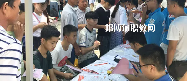 柳州機(jī)電工業(yè)學(xué)校怎么樣、好不好
