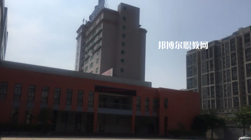 清遠市英德華粵藝術學校2022年怎么樣、好不好