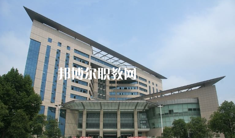湖北現(xiàn)代技術學校2022年怎么樣、好不好