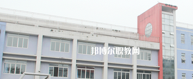 重慶機(jī)電工程高級技工學(xué)校2023年報(bào)名條件、招生要求、招生對象