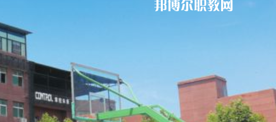 西安商貿(mào)科技技術(shù)學(xué)校2023年學(xué)費(fèi)、收費(fèi)多少