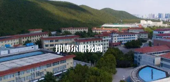 徐州高職?？圃盒Ｅ琶?強(qiáng)