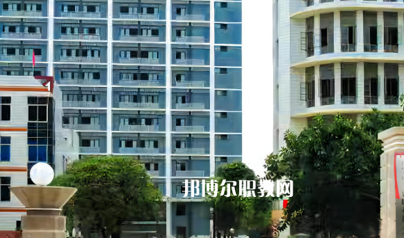 南寧工貿(mào)職業(yè)技術(shù)學(xué)校2022年學(xué)費(fèi)、收費(fèi)多少