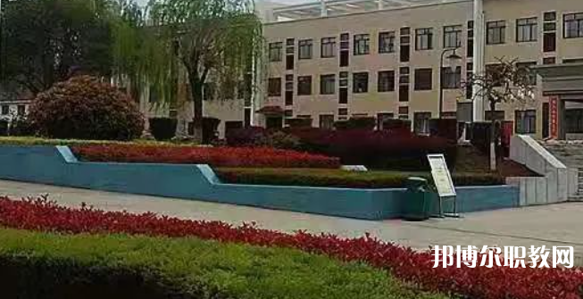 陜西通信技師學(xué)院地址，乘車路線