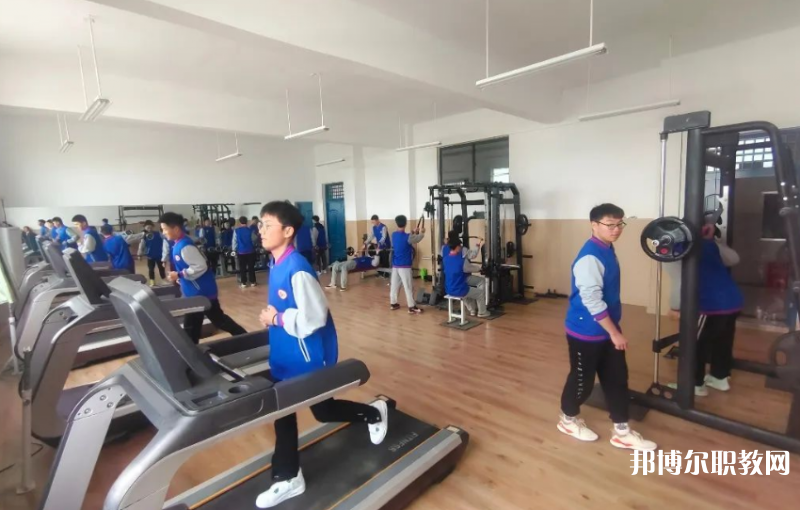 周口市潁河職業(yè)中等專業(yè)學(xué)校地址，乘車路線