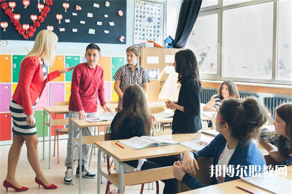 湖南哪里的中職學校能讀鐵道車輛運用與檢修專業(yè)
