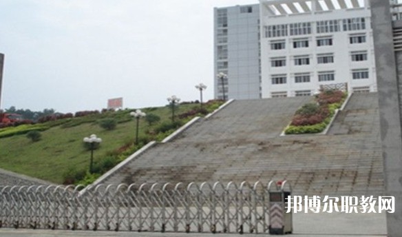 2024百色市民族工業(yè)中等專業(yè)學(xué)校招生計劃 招生人數(shù)是多少(附要求、條件、對象)