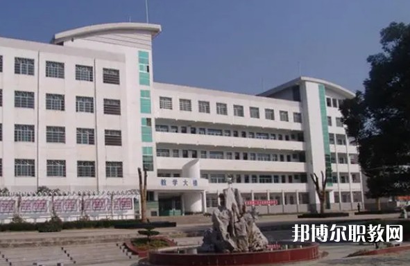 安慶浮山科技工程學(xué)校怎么樣、好不好