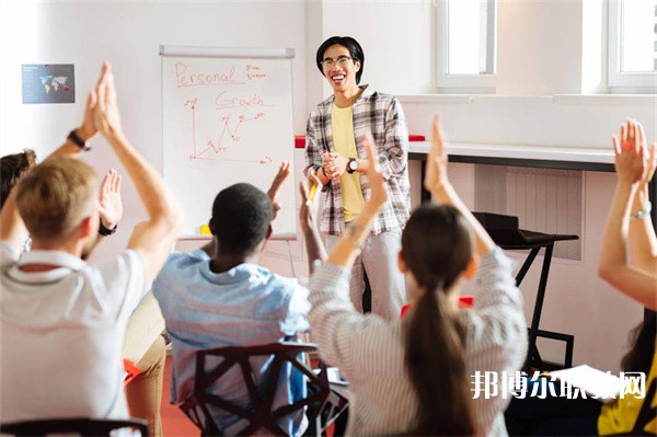 廣西哪里的中職學(xué)校能讀電力系統(tǒng)及自動(dòng)化控制專(zhuān)業(yè)