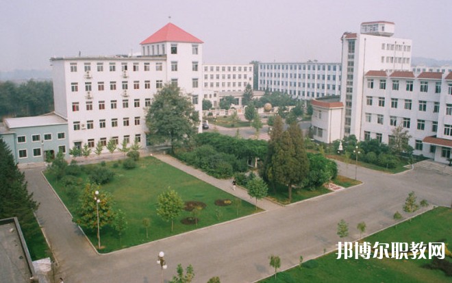 鞍山市廣播電視學校怎么樣、好不好