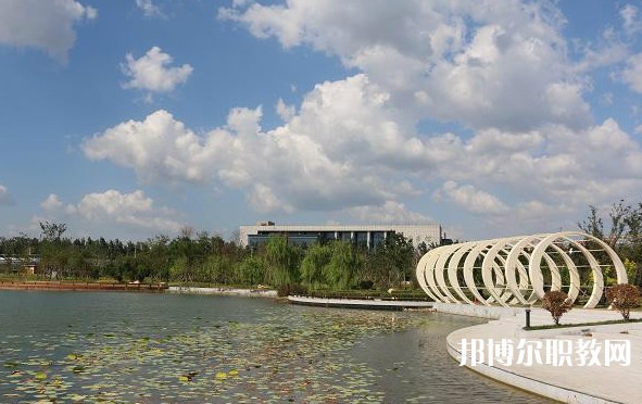 鞍山市現(xiàn)代服務(wù)學(xué)校怎么樣、好不好