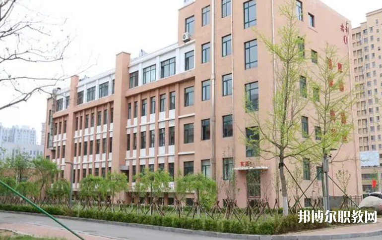 2024丹東市中等職業(yè)技術(shù)專業(yè)學(xué)校招生計(jì)劃 招生人數(shù)是多少(附要求、條件、對(duì)象)