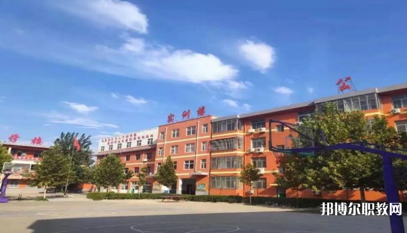 運城市韓韓集團高級職業(yè)中學怎么樣、好不好