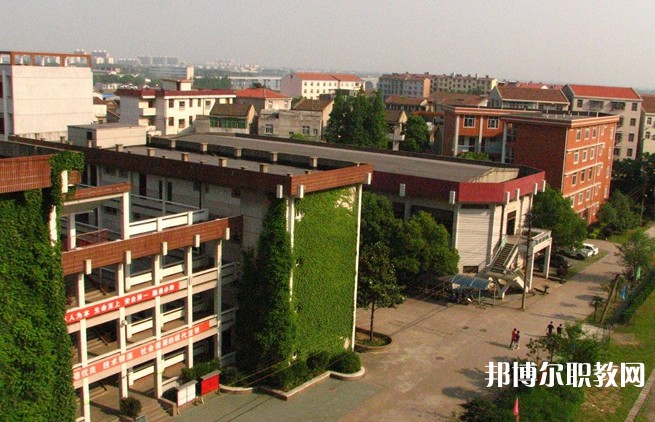湖北2025年初中生讀什么鐵路學校